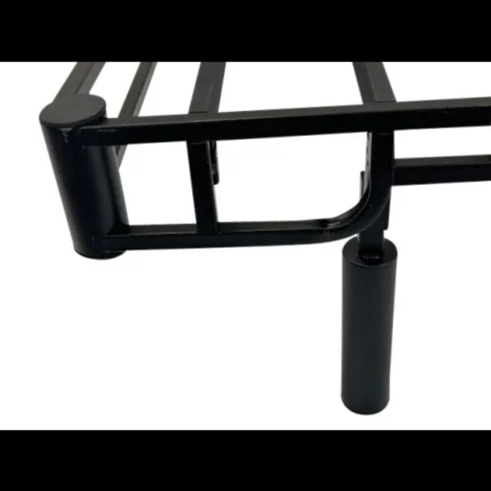 Forever The Resort Platform Open Under The Bed