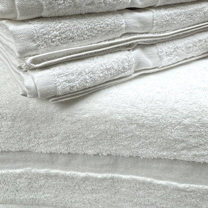 Lux Bath Towels – 24x48 inches, 60 Pack (5 Dozen)